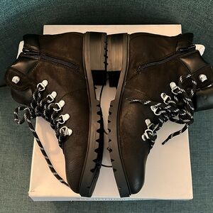 New Steve Madden boots.